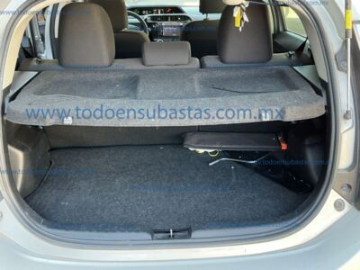 Buy TOYOTA TOYOTA PRIUS C on Ayvens Carmarket