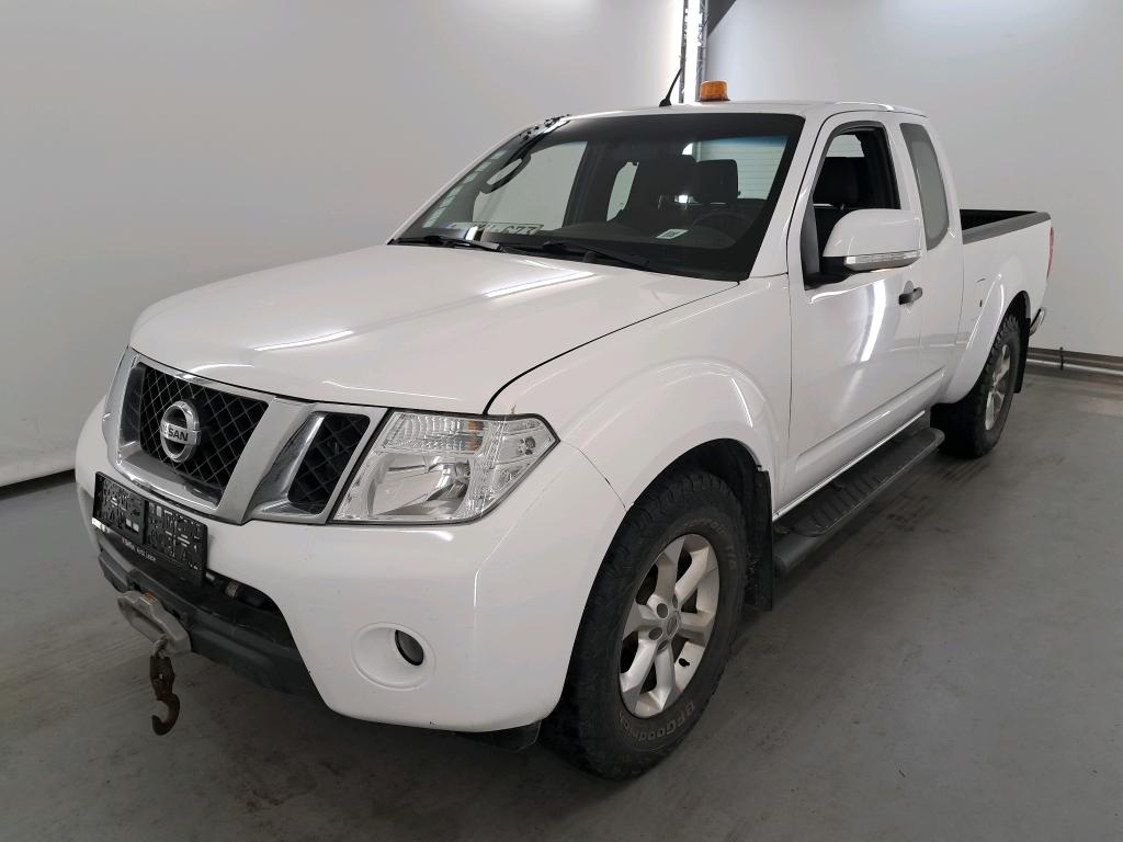 Nissan Navara 2.5 dCi 4x4 SE + Airb.& 17'' DPF (E5)