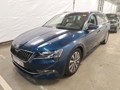 Køb SKODA SUPERB COMBI DIESEL - 2015 hos Ayvens Carmarket