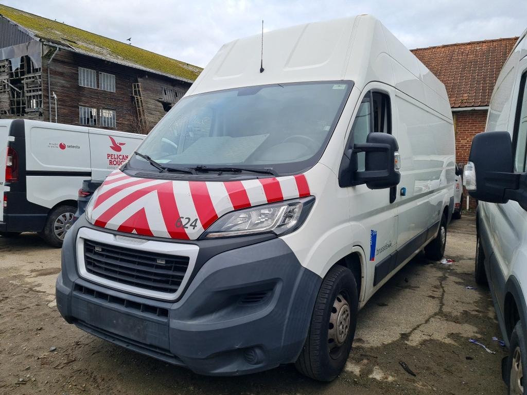 Peugeot BOXER 2.0 BlueHDi L3H3 Premium S&S STOCK