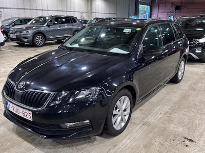 Kaufe SKODA OCTAVIA COMBI DIESEL - 2017 bei Ayvens Carmarket