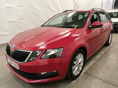 Koop SKODA OCTAVIA COMBI - 2017 op Ayvens Carmarket