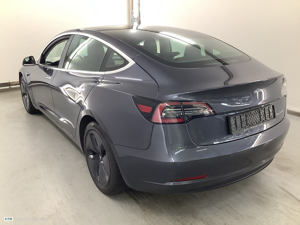 Foto 4 van Tesla Model 3