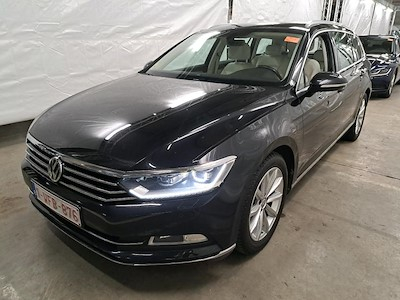 Acquista VOLKSWAGEN PASSAT VARIANT a Ayvens Carmarket