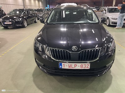 Buy SKODA OCTAVIA COMBI - 2017 on Ayvens Carmarket