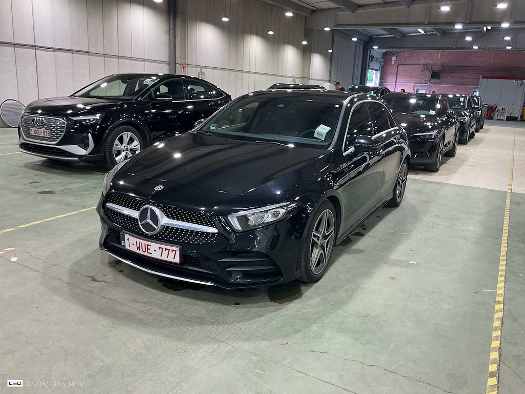 MERCEDES-BENZ CLASSE A DIESEL (W177) A 180 d Launch Edition (EU6d-TEMP) STOCK