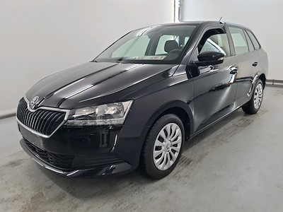 Kaufe SKODA FABIA COMBI - 2018 bei Ayvens Carmarket