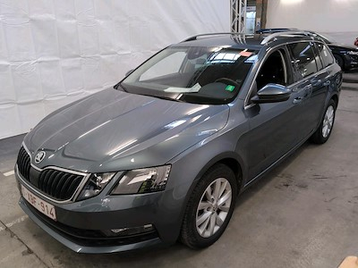 Kaufe SKODA OCTAVIA COMBI - 2017 bei Ayvens Carmarket