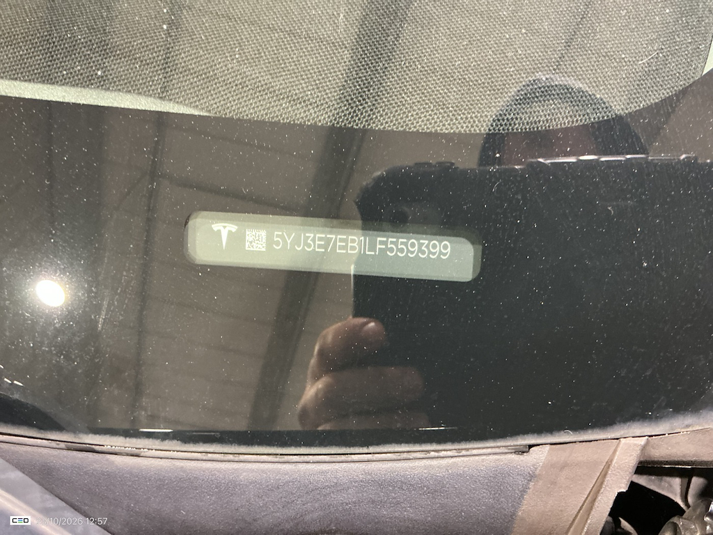 Foto 17 van Tesla Model 3