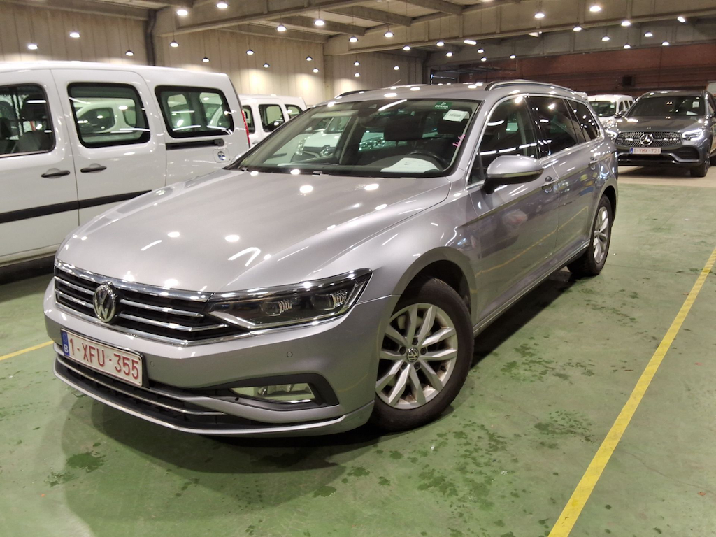 Volkswagen Passat VARIANT DIESEL - 2019 1.6 TDi SCR Style Business DSG
