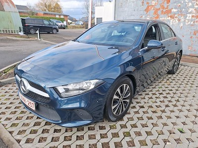 Osta [Merkki] [Malli] osoitteesta Ayvens Carmarket