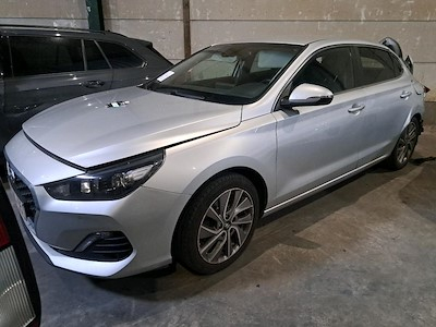 Купуй HYUNDAI i30 FASTBACK - 2019 на Ayvens Carmarket