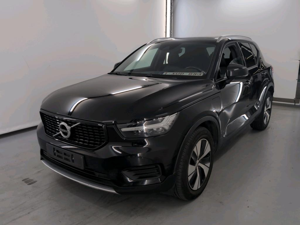 Volvo XC40 1.5 T5 TE PHEV Momentum Pro DCT STOCK