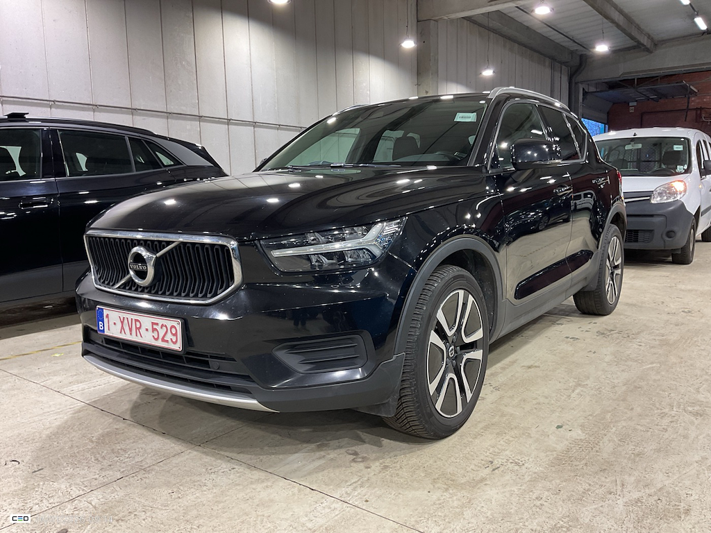 Volvo XC40 DIESEL 2.0 D3 Momentum Pro Geartronic