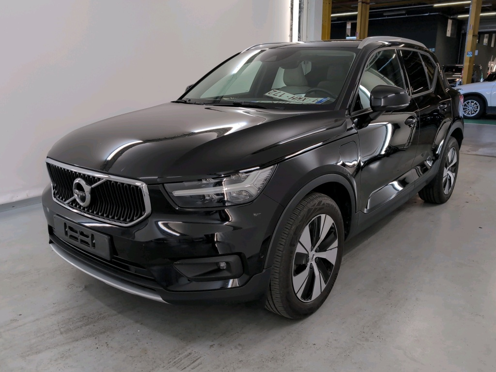 Volvo XC40 1.5 T5 TE PHEV Momentum Pro DCT