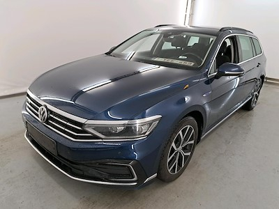 Koop VOLKSWAGEN PASSAT VARIANT GTE - 2020 op Ayvens Carmarket