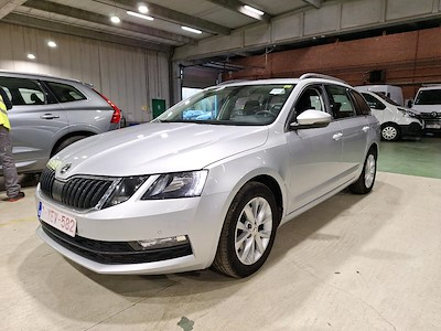 Kaufe SKODA OCTAVIA COMBI - 2017 bei Ayvens Carmarket