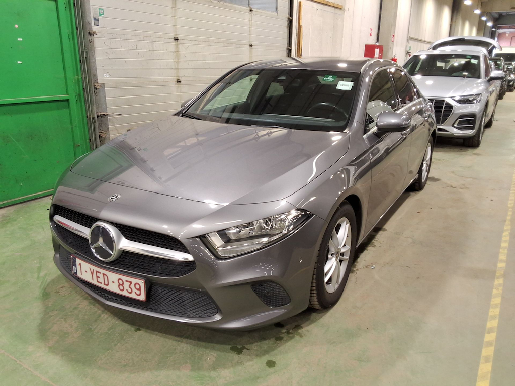 Mercedes-Benz A CLSSE  SEDN DIESEL (V177)  180 d Business Solution
