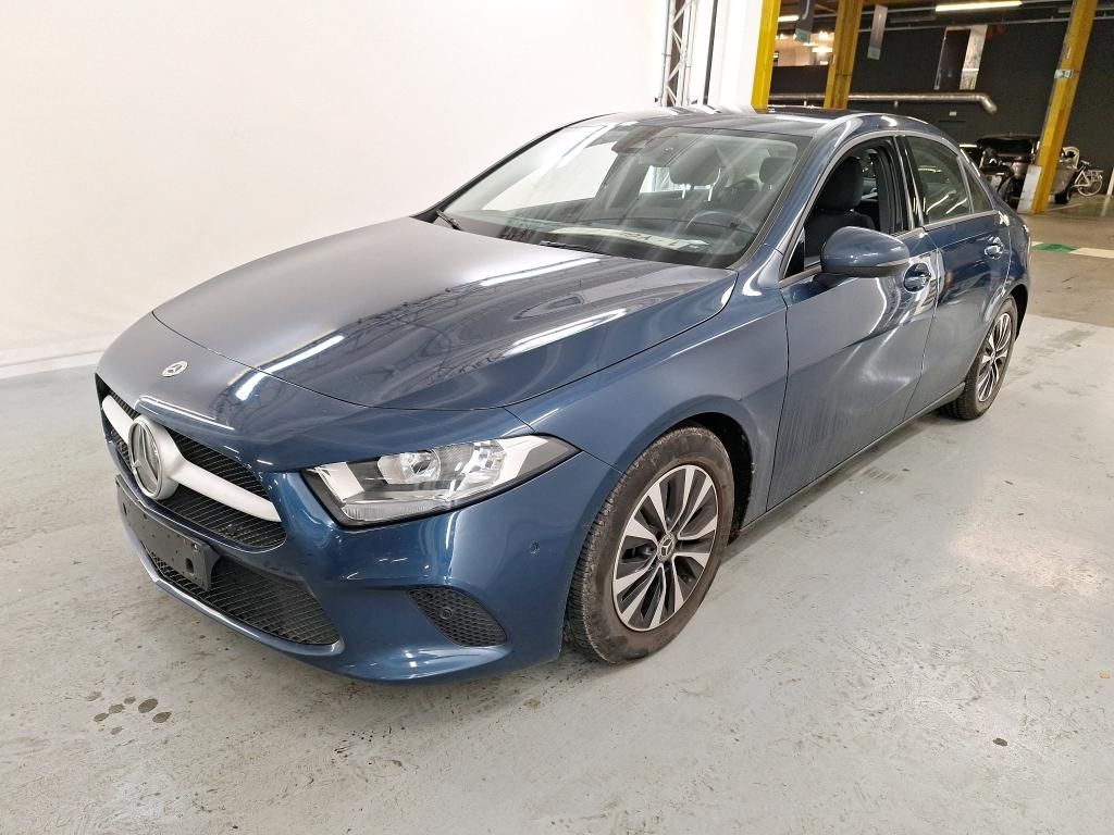 Mercedes-Benz A CLSSE  SEDN DIESEL (V177)  180 d Business Solution