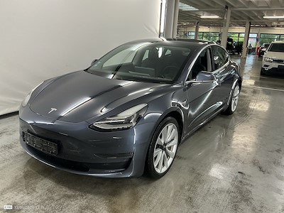 Kupi TESLA MODEL 3 na Ayvens Carmarket