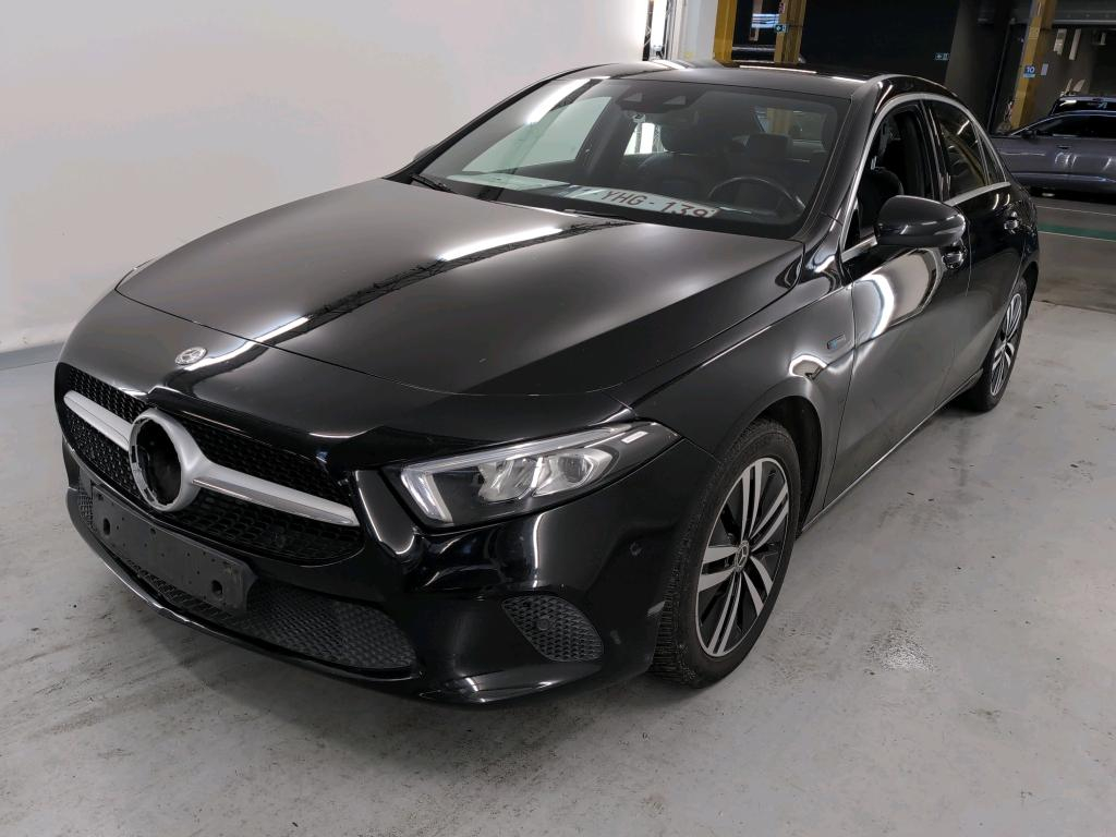 Mercedes-Benz A CLSSE  SEDN (V177)  250 e PHEV Business Solution