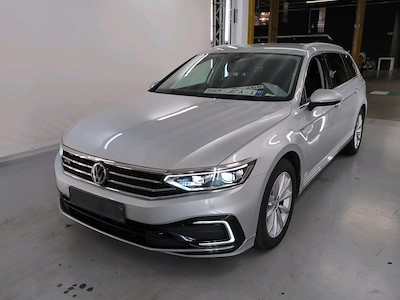 Buy VOLKSWAGEN PASSAT VARIANT GTE - 2020 on Ayvens Carmarket