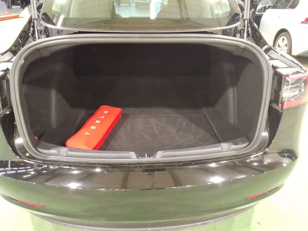 Foto 4 van Tesla Model 3