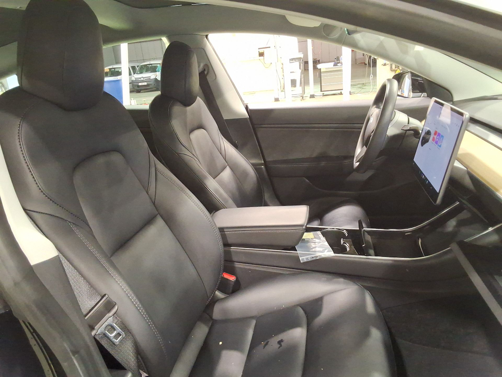 Foto 7 van Tesla Model 3