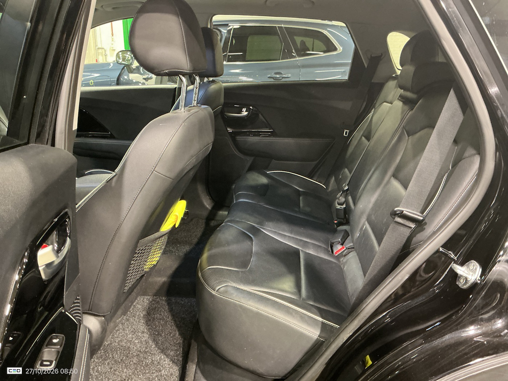 Foto 21 van Kia Niro