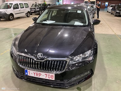 Achetez SKODA SUPERB COMBI - 2019 sur Ayvens Carmarket