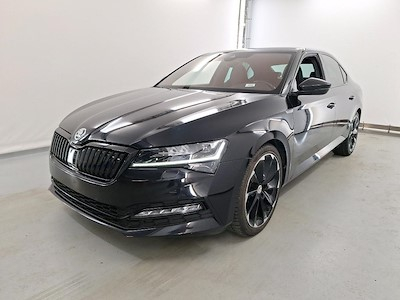 Kaufe SKODA SUPERB DIESEL - 2019 bei Ayvens Carmarket