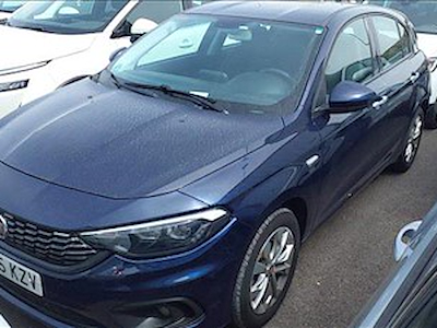 Compra FIAT TIPO en Ayvens Carmarket