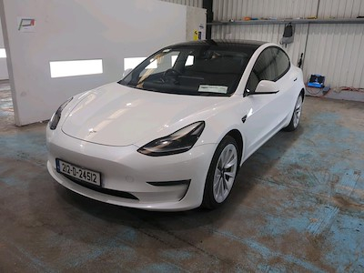 Ayvens Carmarket den TESLA Model 3 satın al