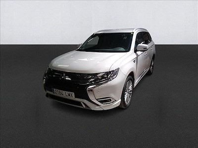 Kjøp MITSUBISHI OUTLANDER hos Ayvens Carmarket