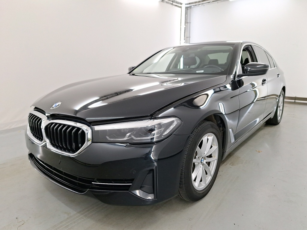 BMW 5 Series DIESEL - 2020 18 dA MHD Business Pack