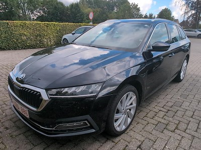 SKODA OCTAVIA COMBI 2021 — авто из Европы под ключ