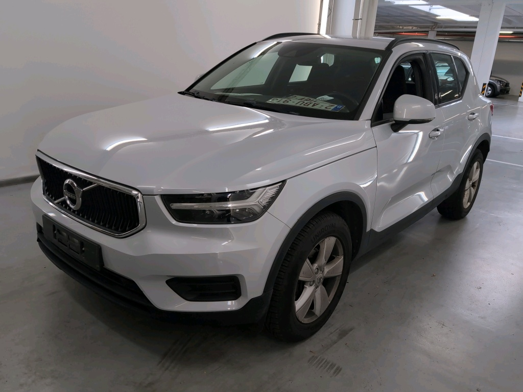 Volvo XC40 1.5 T2 GEARTRONIC MOMENTUM CORE