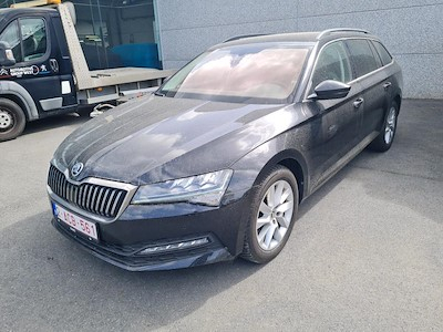 Köp SKODA SUPERB COMBI DIESEL - 2019 på Ayvens Carmarket