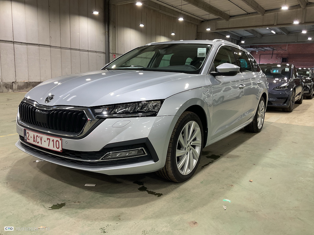 Skoda Octavia COMBI 1.4 TSI PHEV 150KW DSG CLEVER