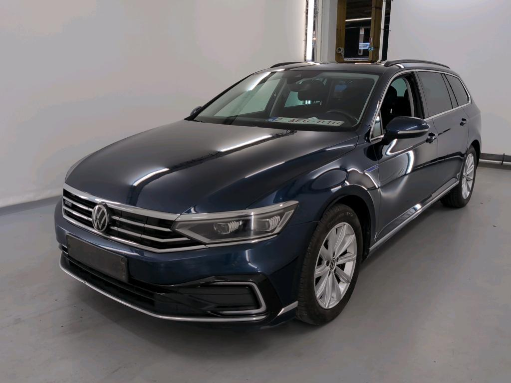 Volkswagen Passat VARIANT 1.4 TSI MSQ VARIANT GTE BUSINESS