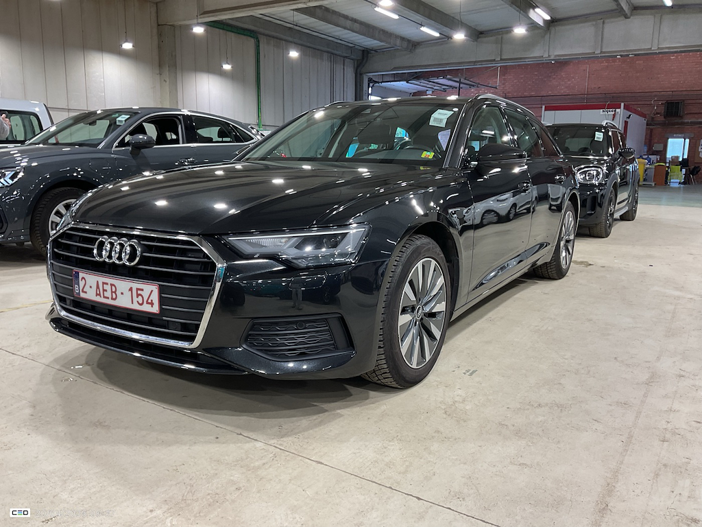 Audi A6 AVANT 2.0 TDI 35 S TRONIC BUSINESS EDITION