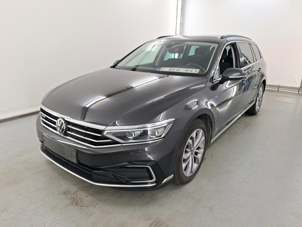 Volkswagen Passat VARIANT 1.4 TSI MSQ VARIANT GTE BUSINESS