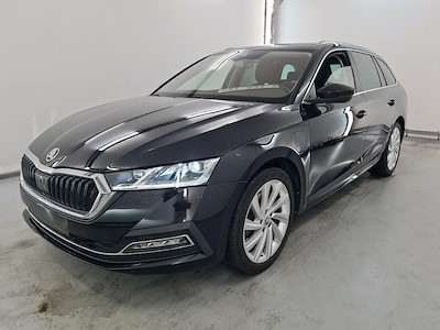 Kaufe SKODA OCTAVIA COMBI bei Ayvens Carmarket