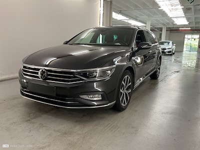 Comprar VOLKSWAGEN PASSAT VARIANT no Ayvens Carmarket