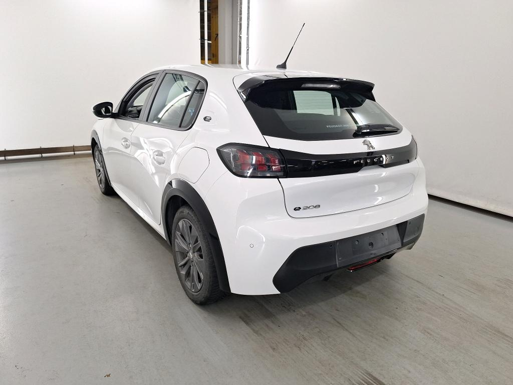 Foto 4 van Peugeot E-208