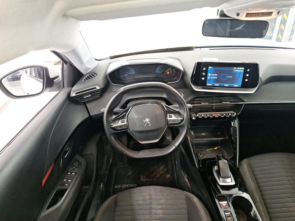 Foto 9 van Peugeot E-208