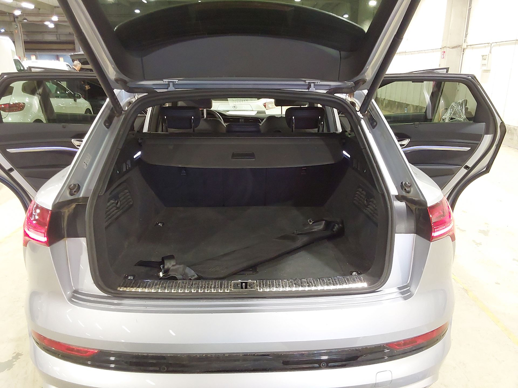 Foto 4 van Audi e-tron
