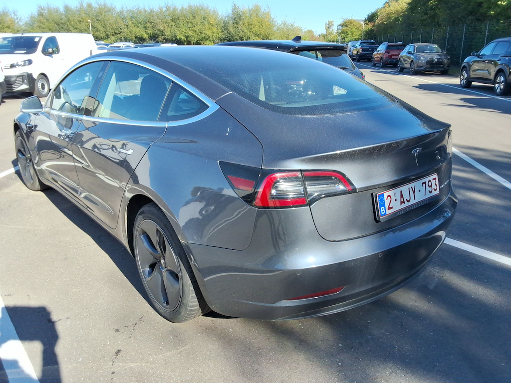 Foto 2 van Tesla Model 3