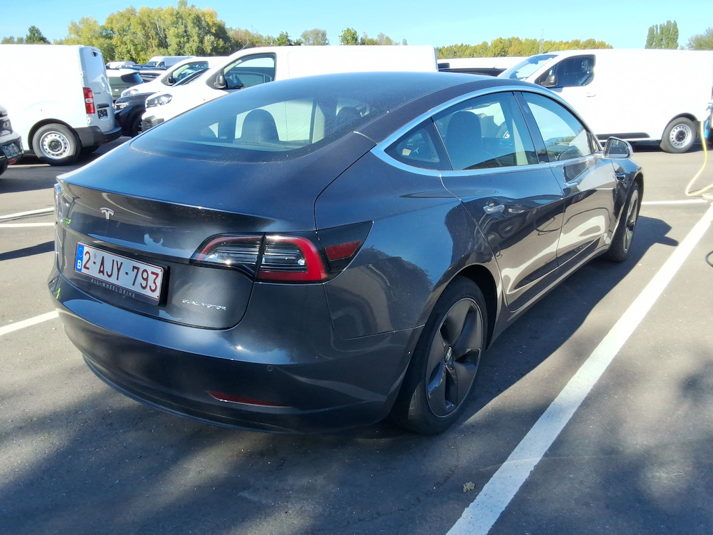 Foto 4 van Tesla Model 3