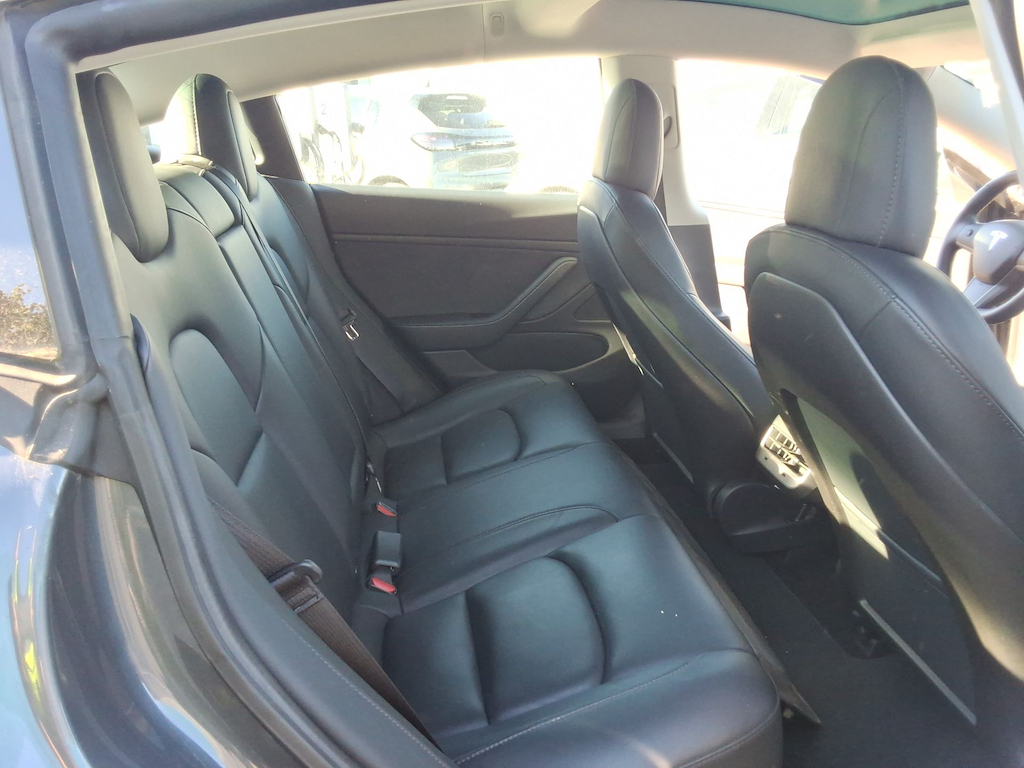 Foto 5 van Tesla Model 3